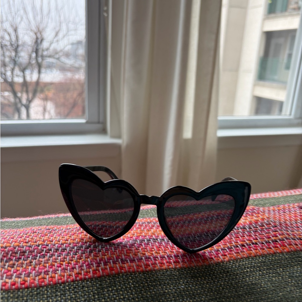 Heart-Shaped Black Sunglasses
